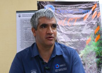  UNICACH reportó más de 300 microsismos en la zona del cráter.