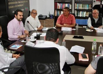 Mandujano refrendó compromiso de impulsar cultura de vida saludable en escuelas.