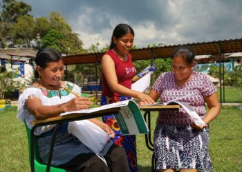 Narrativas abordarán alfabetización como factor de empoderamiento femenino.
