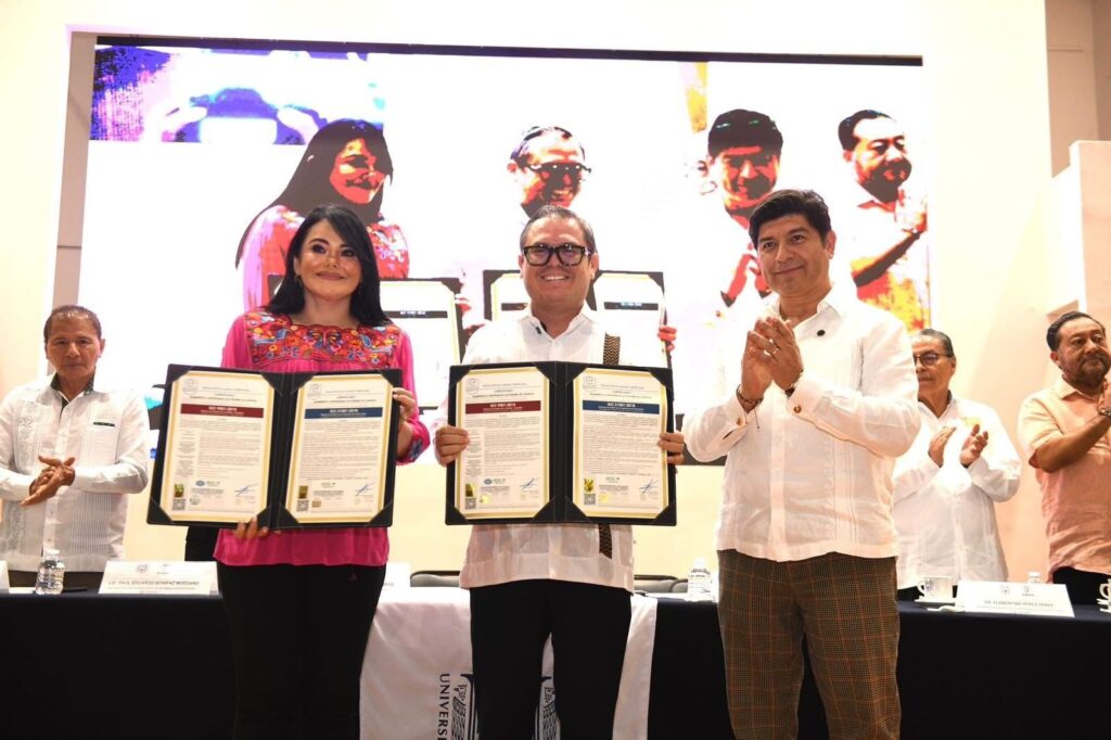 Reconocen calidad en gestión universitaria certificada.