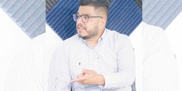 Abogado denunció incumplimiento de sentencia y pidió diálogo a la autoridad.