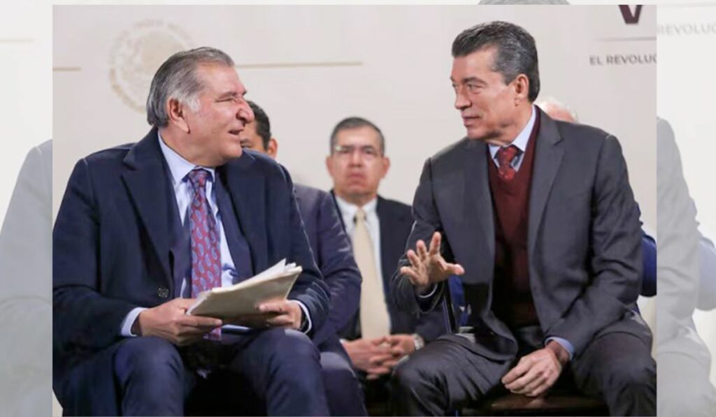 Cuando a un robagallinas se le persigue por robar para comer, a un exmandatario se le concede licencia política para representar a México en el extranjero. Licencia firmada por Morena, el mismo partido que repite hasta el cansancio palabras como “honestidad”, “justicia” y “transformación”.