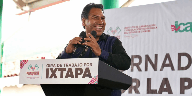 Gobernador destacó unidad y desarrollo comunitario.