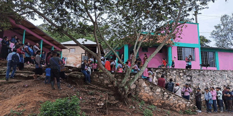 Lograr elecciones en Pantelhó no solo es un acto técnico. Es un acto político, social, emocional. Es recuperar la fe en la democracia desde uno de los lugares donde más se ha dudado de ella.