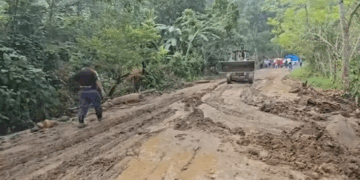 Restablecen paso en Huitiupán