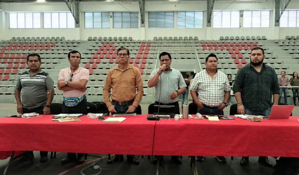 CNTE y normalistas marcharán el 26S por Ayotzinapa y demandas laborales.