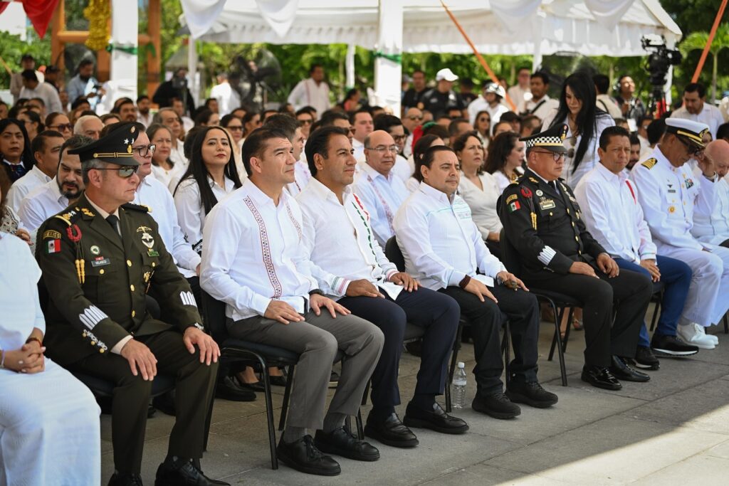 Ramírez encabezó ceremonia por los 201 años de la Federación.