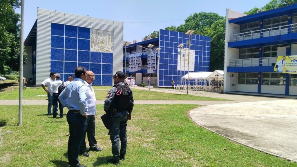 Amenaza de bomba movilizó a corporaciones en la UNACH.