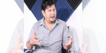 Francisco Serrano pidió pasar del asistencialismo a proyectos productivos sostenibles. El contexto y el contrapunto.