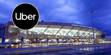 Una jueza federal concedió una suspensión definitiva que confirma que Uber puede operar en los aeropuertos del país, y que es ilegal detener a los conductores que utilizan la plataforma cuando recogen o dejan pasajeros en las terminales aéreas de todas las entidades de México.