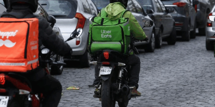 Ricardo Del Muro/AUSTRAL 