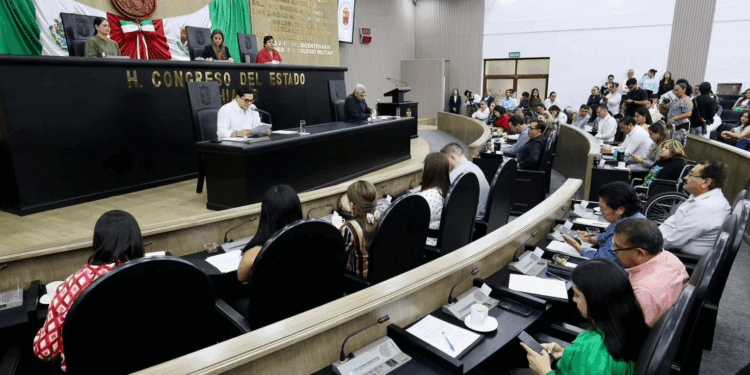 Tapachula y Tonalá recibieron garantía para contratos de bienes inmuebles. 