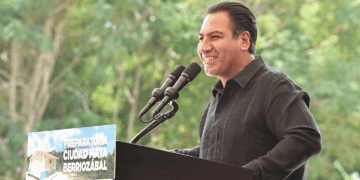 Eduardo Ramírez fortalece infraestructura social en Berriozábal