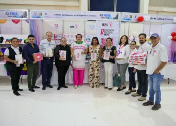 El Instituto Electoral de Chiapas participa con ludoteca y presentaciones editoriales en la FIL UNACH 2025.