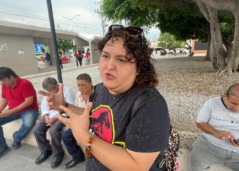Concesionarios acusan acoso de SMyT y paralizaron servicio por temor a detenciones.