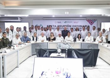 El gobernador reafirmó su compromiso de fortalecer la infraestructura médica y erradicar enfermedades como el paludismo y el tracoma.
