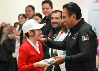 El gobernador dio inicio a la rehabilitación del camino Rancho Nuevo–Ocosingo.