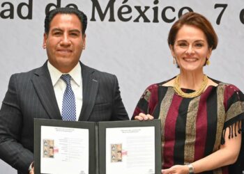 Destacan su aporte literario y su lucha por la igualdad.
