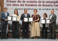 Destacan su aporte literario y su lucha por la igualdad.