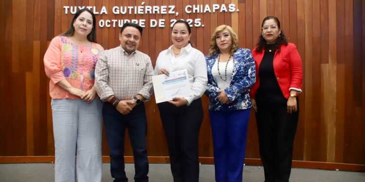 El Poder Judicial concluyó el programa estatal de parentalidad con enfoque humano.