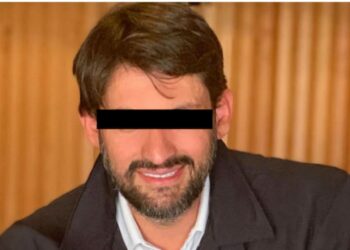 El detenido enfrenta cargos por delincuencia organizada y lavado de dinero.