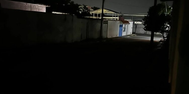 Vecinos denuncian abandono en colonias con alta incidencia delictiva.