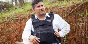 Lo matamos cuando hacemos chistes sobre feminicidios, violaciones, narcos, desapariciones, balaceras como si fueran parte de nuestra cotidianidad.