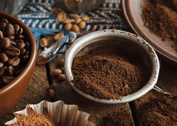 Durante el último año, el precio del café en los mercados internacionales ha experimentado una fuerte volatilidad, presionado por factores climáticos, logísticos y geopolíticos. 