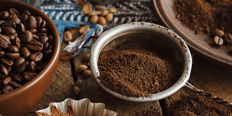 Durante el último año, el precio del café en los mercados internacionales ha experimentado una fuerte volatilidad, presionado por factores climáticos, logísticos y geopolíticos.