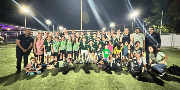 La filial León Tuxtla cerró con dos subcampeonatos y reconocimientos individuales tras intensa actividad de semifinales y finales en Ultra Sport.