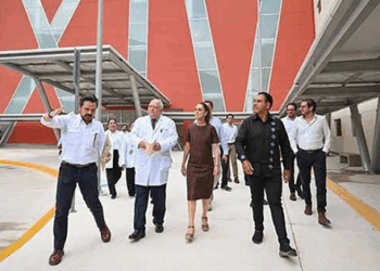 Este viernes, Tuxtla Gutiérrez vivirá un momento que no se puede minimizar, la inauguración de un hospital de tercer nivel que rompe con la inercia del rezago y que responde a un reclamo de la derechohabiencia 