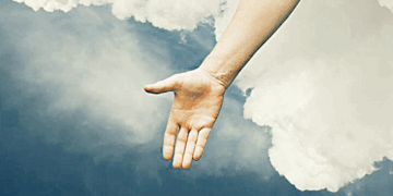 “Mi país, mi patria, la tierra en la que he vertido mi sangre, aquí es donde estoy de pie, para ser el guardián de mi tierra natal. Mi país, mi nación, mi gente y mi patria, proclamemos; ¡mi país, unámonos! Larga vida a mi país, larga vida a mi Estado, mi nación, mi patria en su totalidad. Construye su alma, despierta su cuerpo, ¡Por mi gran país! Mi gran país, independiente y libre mi hogar y mi país, a los que quiero. Mi gran país, independiente y libre, ¡larga vida a mi gran país!”. Himno de Indonesia