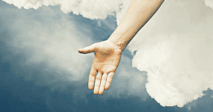 “Mi país, mi patria, la tierra en la que he vertido mi sangre, aquí es donde estoy de pie, para ser el guardián de mi tierra natal. Mi país, mi nación, mi gente y mi patria, proclamemos; ¡mi país, unámonos! Larga vida a mi país, larga vida a mi Estado, mi nación, mi patria en su totalidad. Construye su alma, despierta su cuerpo, ¡Por mi gran país! Mi gran país, independiente y libre mi hogar y mi país, a los que quiero. Mi gran país, independiente y libre, ¡larga vida a mi gran país!”. Himno de Indonesia