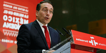 Nuestra independencia real se medirá por la capacidad de generar empleos dignos y retener el talento que hoy emigra en busca del sueño americano 