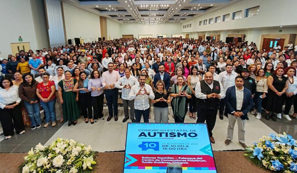 El encuentro reunió a especialistas, docentes y familias para fortalecer la atención educativa.