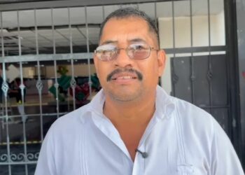 Choferes exigieron regulación a plataformas de transporte.