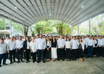 Viridiana Figueroa anunció una gestión centrada en el desarrollo integral del alumnado.