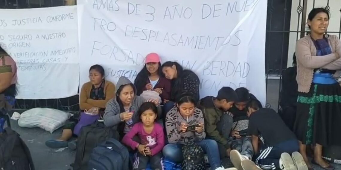 Pidieron reparación de daños y retorno seguro a su comunidad.