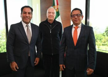 El gobernador y el fiscal general acordaron reforzar la cooperación institucional por la paz en Chiapas.