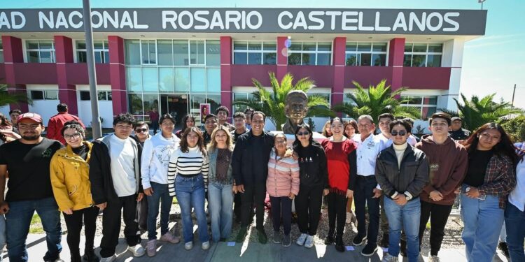 Modernización académica avanza en Comitán