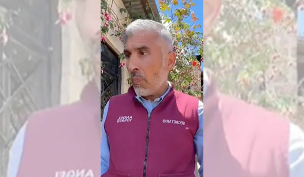 Pero ahí está, tercamente, ensayando una estrategia tan absurda como desesperada porque tratar de “promocionarse” rumbo a una improbable reelección.