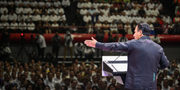 Basta un año de buenos resultados para que algunos pretendan borrar el horror que nos rodeaba.