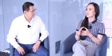 El gobernador Eduardo Ramírez ha instruido becas para todos los atletas de alto rendimiento, habrá herramientas tecnológicas para obtener estadísticas de cada uno de ellos. Se profesionalizarán entrenadores en todo el territorio chiapaneco