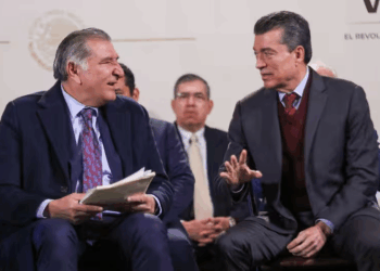 Durante la administración, se reportaron casos de presuntos desvíos de recursos públicos, favoritismo en la asignación de contratos y falta de transparencia en la gestión gubernamental.