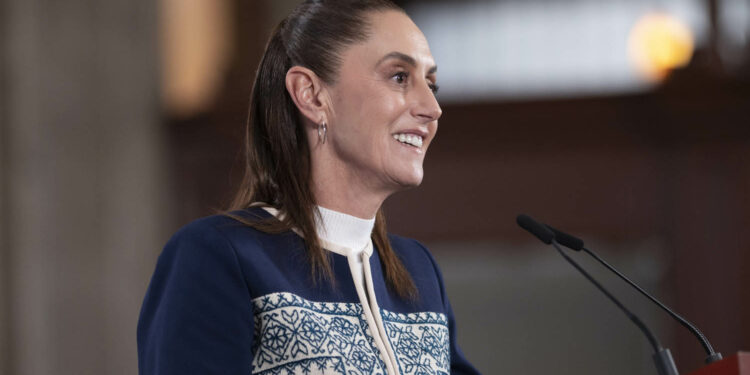 Se recaudaron 487 mil 446 mdp más que en 2024