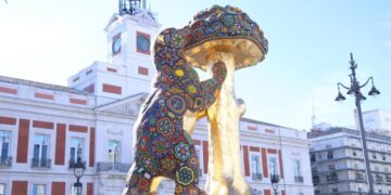 El oso y el madroño: cuando los símbolos de Madrid dialogan con el arte wixárika