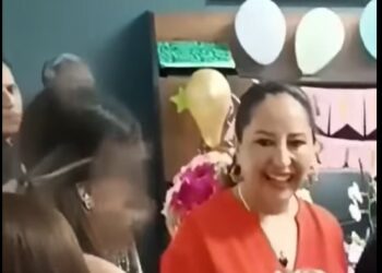 De confirmarse la autenticidad del material, se trataría de una falta grave al servicio público.