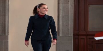 Presidenta benefició a 14 mil derechohabientes