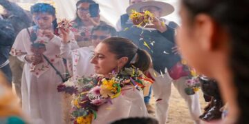 La Jefa del Ejecutivo Estatal, señaló que se han invertido 793.8 mdp en beneficio de 119 mil personas de 111 comunidades indígenas