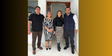 Imparte diversos diplomados en línea orientados a fortalecer el desarrollo profesional en el área de la salud.